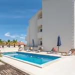 2 Pools-7 By Interhome Apartament *