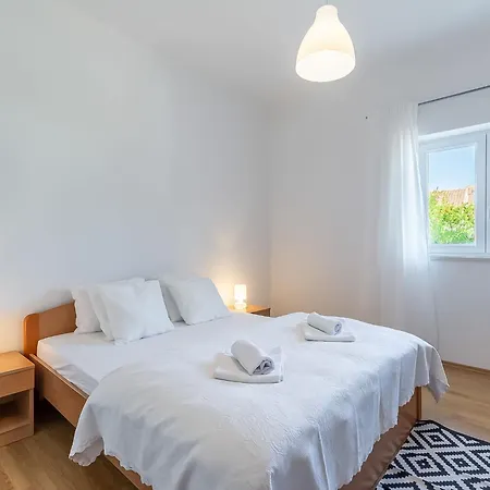 Διαμέρισμα 2 Pools-7 By Interhome Sutivan